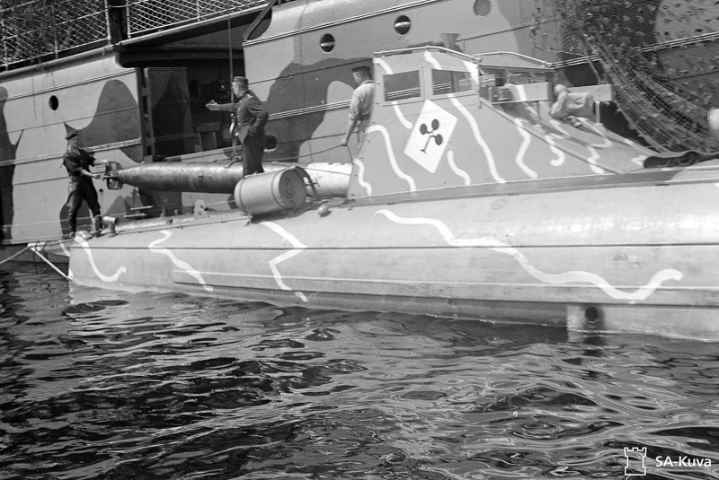 Moottoritorpedovene ottaa torpedoja